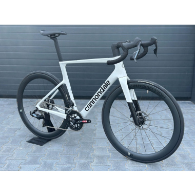 Cannondale Super Six Evo Rival AXS E1, Zipp 303s