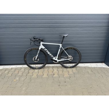 Rower szosowy FACTOR O2 Sram Rival AXS Custom Build (rozm. 54cm)